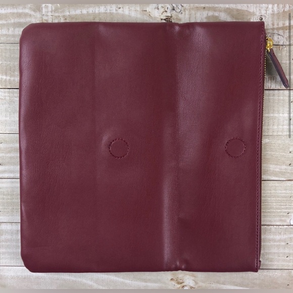 NEW Old Navy Maroon Burgundy Faux Leather Cloth Handbag Purse Tote NWOT  SM 128 - Picture 4 of 10